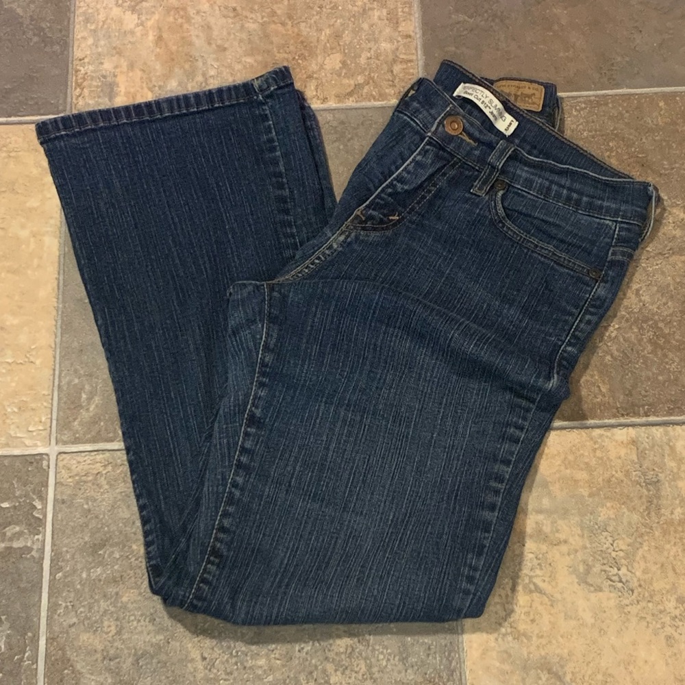 LEVI JEANS BOOT CUT WOMENS SIZE 4 SHORT